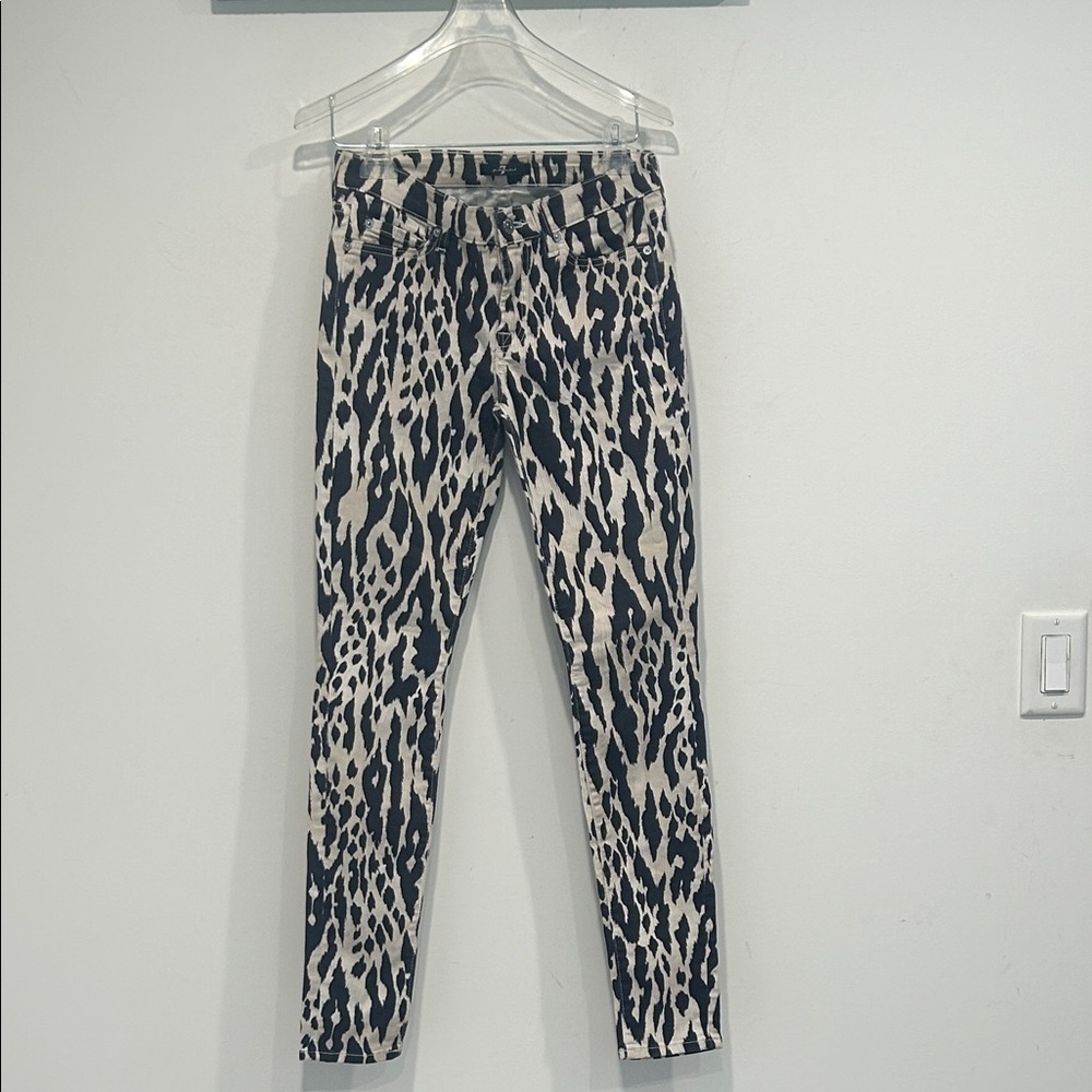 7 For All Mankind Animal Print Skinny straight Pants women’s size 26 / small